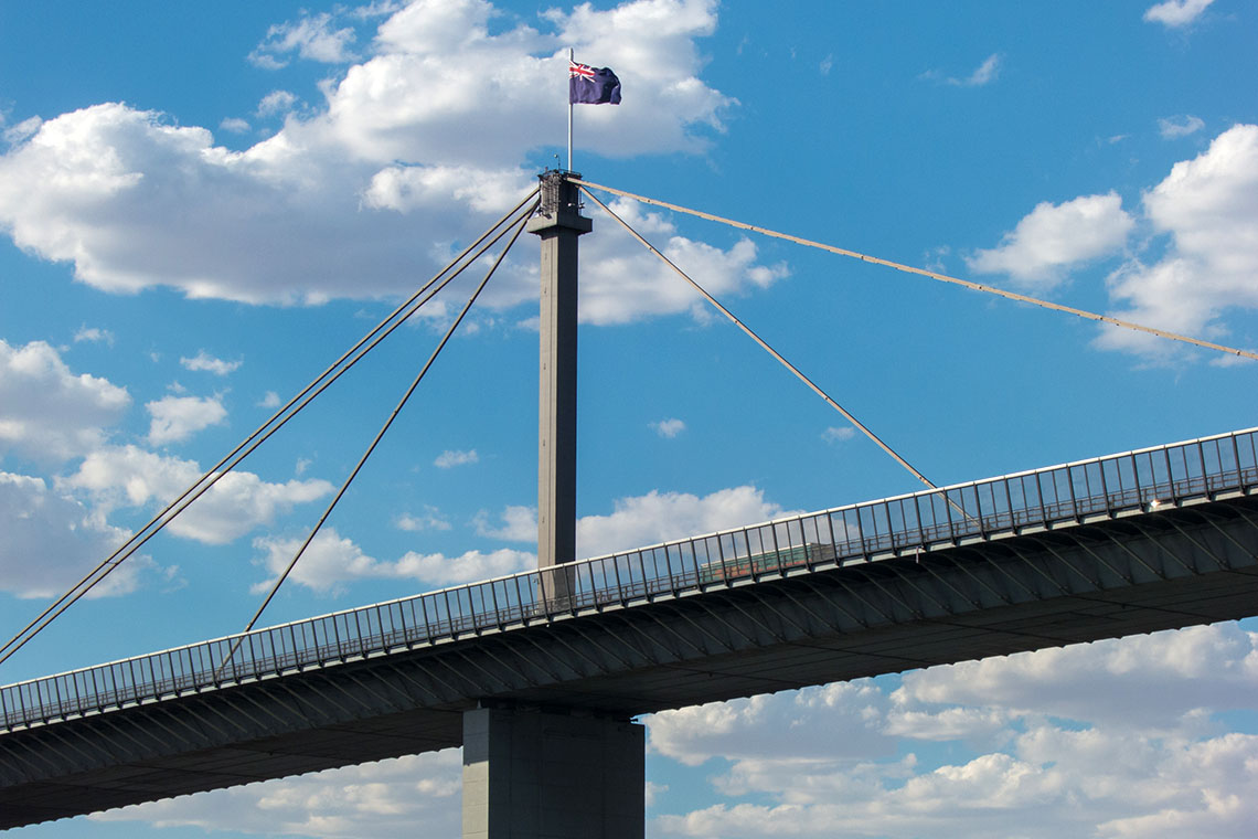 A Ponte da Porta Oeste - Melbourne