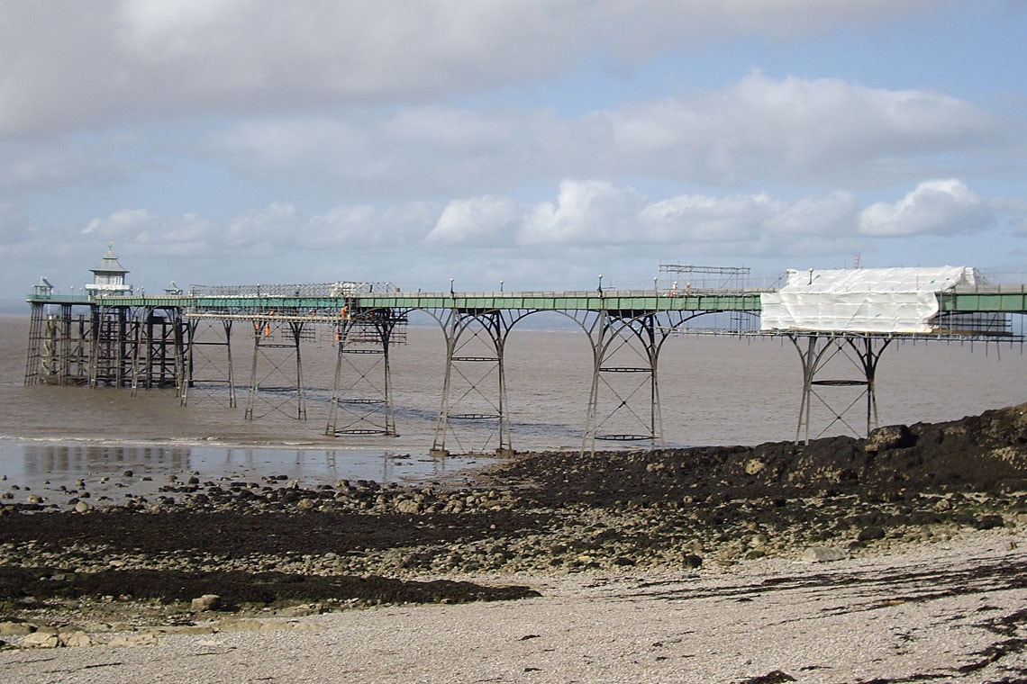 Restauração do molhe de Victorian Seaside Pier